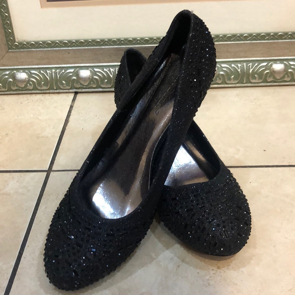 Set of fancy wedges